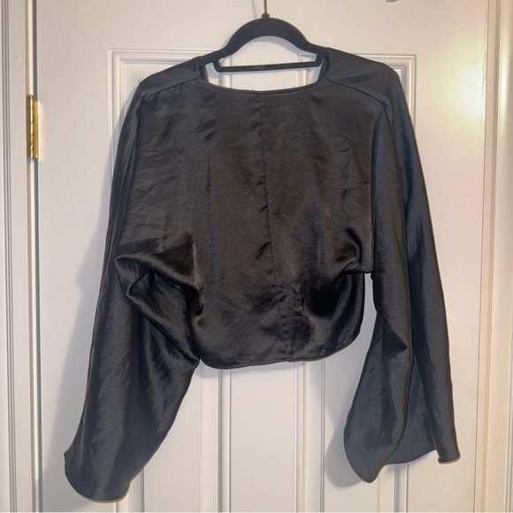 Zara Black Satin Twist-Front Crop Top - Picture 8 of 10